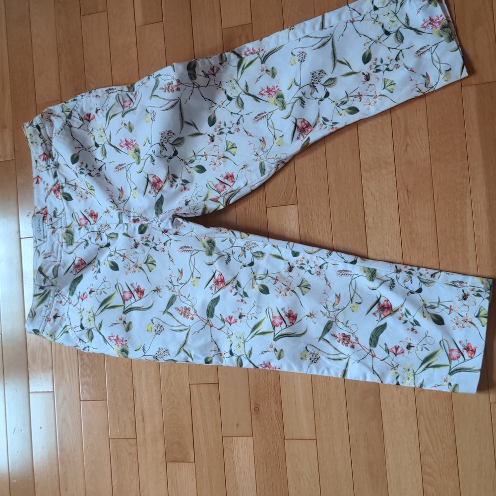 Crop pants👖
